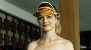 Boogie nights — saltar a navegación, búsqueda boogie nights título boogie nights ficha técnica dirección paul thomas anderson producción paul thomas anderson lawrence gordon … Heather Graham In Boogie Nights Had The Best Roller Skating Outfits