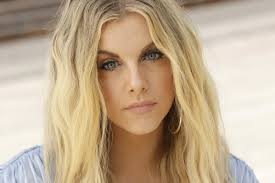 Lindsay Ell confronts her trauma