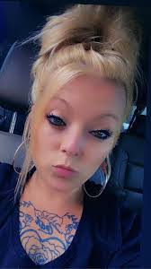 Amber Pettis's Instagram, Twitter & Facebook