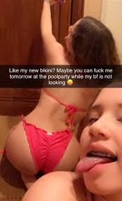 Naughty braces teenager - MyTeenWebcam