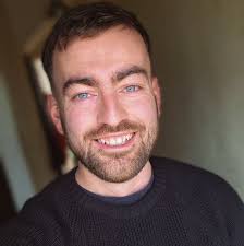 Is this allowed to magic cards into a deck?