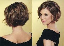 Image Result For Bob Haircuts For Thick Wavy Hair With Images Short Hairstyles For Thick Hair Haircuts For Wavy Hair Short Wavy Hair