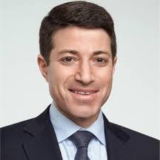 Daryl Huggins's Instagram, Twitter & Facebook