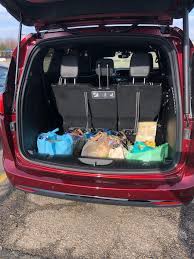 The american value package (avp), se, sxt, and r/t. Pacifica Best Minivan And Ultimate Family Car A Girls Guide To Cars