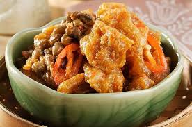 Dengan bumbu kacang, kuliner ini begitu tahu yang sudah di goreng tadi kemudian di campur dengan bumbu dan penyet tahu hingga setengah hancur. Jadi Teman Makan Opor Ayam Saat Lebaran Ini 6 Resep Sambal Goreng Ati Hingga Kentang Halaman All Tribun Jatim