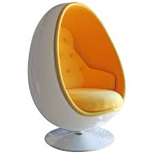 Ovalia Egg Chair By Thor Larsen For Sale At 1stdibs Chair World Market Dining Chairs Upholstered Swivel Chairs