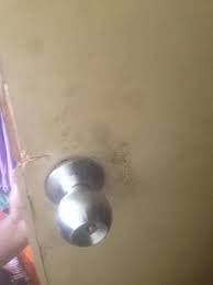 Sudahnya, pak cik yang tinggal seorang itu dapat keluar selepas dua hari. Tukang Pintu Pakar Pintu Pakar Membuka Pintu Terkunci Pakar Membaiki Pintu Tukang Pintu Rumah Dan Pejabat Tukang Ganti Tombol Rosak Dan Baru Door Specialist Carpenter 0176995893