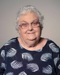 Vale Jan Dean Hunter Writers' Centre mourns the passing of Jan Dean—poet,  artist, and beloved member of our community—who died