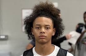 Marcus Curry's Instagram, Twitter & Facebook