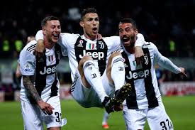Leonardo spinazzola znalazł czas na rozmowę z redaktorami skysport. Fp On Twitter Federico Bernardeschi Cristiano Ronaldo Leonardo Spinazzola Juve By Marco Bertorello
