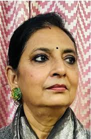 Sheena Sood is a multimedia visual artist, and designer with over a decade  of experience working as a textile, concept + color specialist in New York  City. Sheena is an experienced meditator,