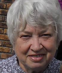 Can you edit photos of people together?