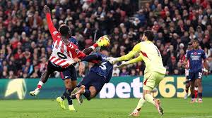 Late Goals Define Premier League Battles: Brobbey Denies Arsenal, De Ligt Rescues Point for United