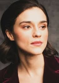 Rebecca Liddiard's Instagram, Twitter & Facebook