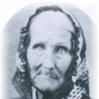 Elizabeth Bybee's Instagram, Twitter & Facebook