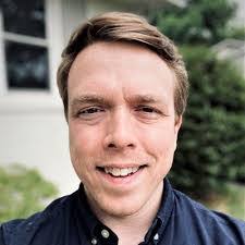 Ellen Slattery's Instagram, Twitter & Facebook