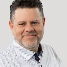 Presenting, to young Liberians starting or about to start University,  Engineering and Project Management professions is a great honor.