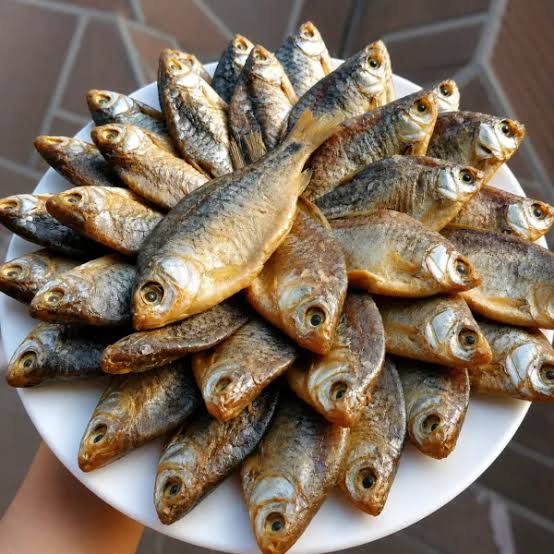 ফুটি ছেপা শুঁটকি