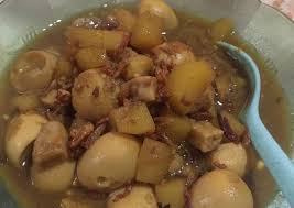 Semur telur puyuh ini sudah menjadi masakan favorit keluarga dan cara bikinnya juga gampang. Resep Semur Telur Puyuh Kentang Tempe Oleh Mamah Kynan Cookpad