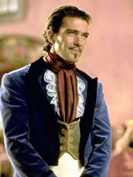The mask of zorro is a 1998 american swashbuckler film based on the character of the masked vigilante zorro created by johnston mcculley. Antonio Banderas Jose Antonio Dominguez Bandera Good Looking Actors Historical Film Gorgeous Men