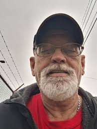 What's your favorite Beard oils? I routinely shave mine bc it gets so itchy  but I want to try to grow it out