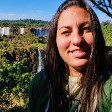 Criança de 7 anos . Gramado ou Beto Carreiro ? Ela foi no Beto Carreiro com  2 anos , obviamente não lembra de nada mas foi um passeio super divertido !  Ficamos