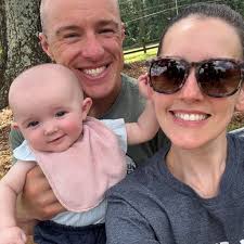 Guys, I need help. I follow Maxroll to build the Monk. Level 13, at Hunting  ground, use lightning arrow, temple bell and constantly die when it comes  to many small demons. I