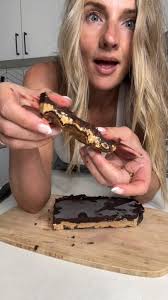 Healthy 4 ingredient #Snickers 🍫, Worth the hype— ABSOLUTELY 🙌🏼, .,  You’ll need… , 🍫 9-10 Medjool days, 🍫 1/4 cup natural peanut butter, 🍫 1  tablespoon crushed peanuts, 🍫 1 + 1/2 Cole’s brand 85% dark ...