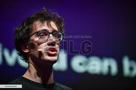 French AI Start-Up Mistral Secures € 2bn Valuation