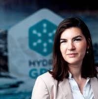 Patricia Goodenough's Instagram, Twitter & Facebook