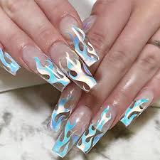 Puedes disfrutar de unas uñas largas y elegantes, incluso si tus uñas naturales están cortas. Amazon Com Calcomanias De Unas Con Reflejos De Llamas De Fuego 16 Calcomanias Holograficas Para Unas De Llamas De Fuego Vinilos 3d Plantilla Adhesiva Para Unas Hojas De Decoracion De Manicura Para Que