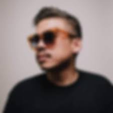 Wing Mok's Instagram, Twitter & Facebook