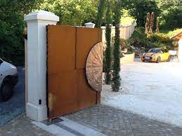 Maybe you would like to learn more about one of these? 21 Meilleures Idees Sur Couronnements Chapeaux De Pilier Pierre Beton Chapeau De Pilier Pilier Beton Ciment Blanc