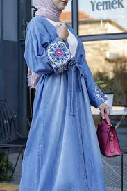 Bayan Tesettur Dis Giyim Modelleri Ve Fiyatlari Sadecebutik Musluman Modasi Giyim Moda Kiyafetler
