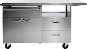 lynx serve and prep countertop on