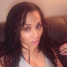 Ester Meeks's Instagram, Twitter & Facebook