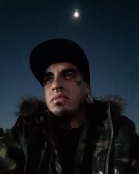 ivan alejandro saldaña lamas (@ivan_s._crust) • Instagram photos and videos