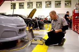 In nascar, drivers are essentially free agents who sign with teams that have an owner. The Need For Speed Drives Nascar S Richard Childress Racing To The Cloud Rescale Resource Center
