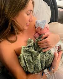 Kelsey Kraus's Instagram, Twitter & Facebook