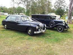 1929 Graham Paige And 1967 Classic Daimler Major Majestic Weddingcarsbrisbane Brisbaneclassiccars Www Premier Limos Wedding Car Hire Classic Cars Wedding Car