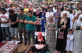 إليكم مواعيد صلاه عيد الأضحى جميع محافظات مصر. Ø§Ù„Ø¥ÙØªØ§Ø¡ Ø§Ù„Ø§Ø®ØªÙ„Ø§Ø· Ø§Ù„Ù…ØªÙƒØ±Ø± Ø¨ÙŠÙ† Ø§Ù„Ø±Ø¬Ø§Ù„ ÙˆØ§Ù„Ù†Ø³Ø§Ø¡ ÙÙŠ ØµÙ„Ø§Ø© Ø§Ù„Ø¹ÙŠØ¯ ÙŠØ¯Ù„ Ø¹Ù„Ù‰ Ø¹Ø¯Ù… Ø§Ù„Ù†Ø¸Ø§Ù… Ø´Ø¨ÙƒØ© Ø±ØµØ¯ Ø§Ù„Ø¥Ø®Ø¨Ø§Ø±ÙŠØ©