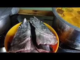 Lumurkan kunyit dan garam pada ikan.panaskan minyak di dalam kuali , masukkan ikan dan goreng sehingga masak. Resepi Ikan Bawal Masak Kari Mamak Pawtaste Com
