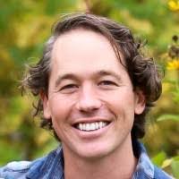 Faith Holton's Instagram, Twitter & Facebook