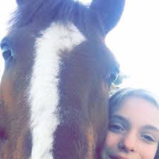 I would say…she's pretty cute!! 😍