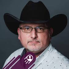 Beef Flanken Ribs marinated for 2 hrs then seasoned and grilled. Street  corn and Mac