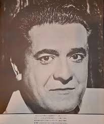 Giuseppe di Stefano (tenor)에 있는 핀