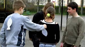 Lebih mengecewakan apabila umat islam turut menyambutnya tanpa mengetahui. Sejarah Hari April Fool Mengapa Ianya Diraikan Iluminasi