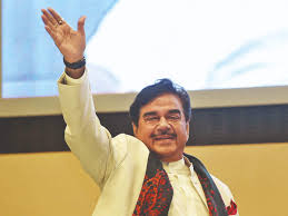 The duo took a trip down memory lane when host kapil. Metoo Shatrughan Sinha On Metoo I M Fortunate My Name Has Not Come Out