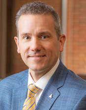 Peter Bustamante's Instagram, Twitter & Facebook