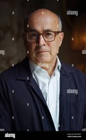 Lilly Maynard's Instagram, Twitter & Facebook